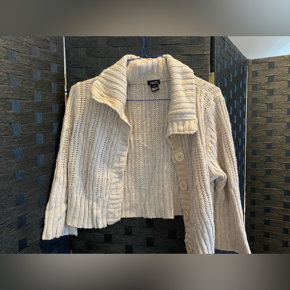 Rue21 Cropped Cardigan.